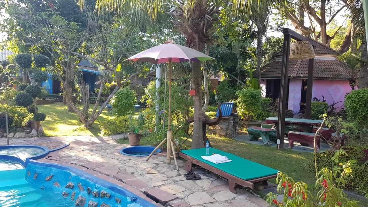 Riverside Ban Cho Lae Exterior photo